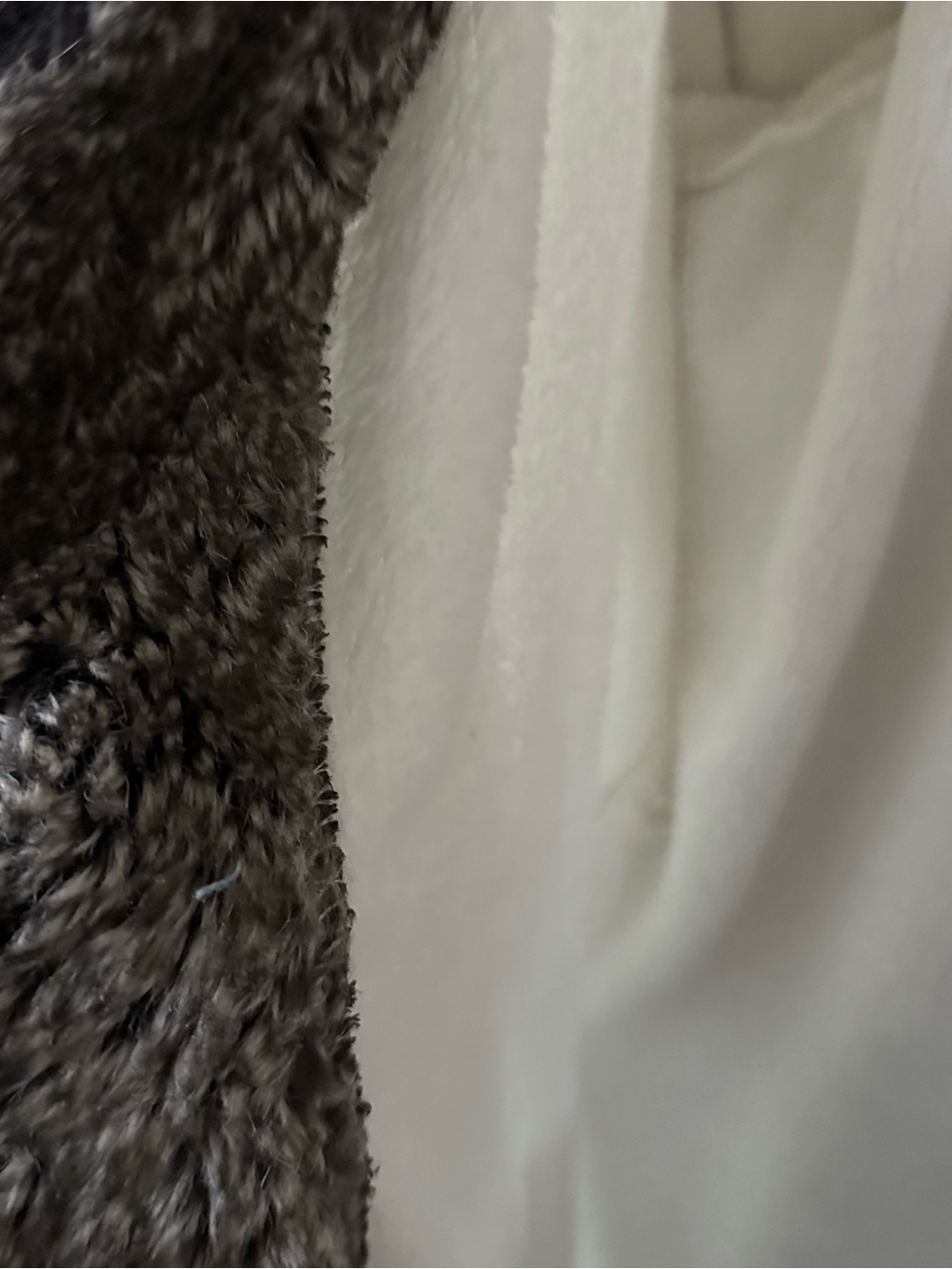 White and Brown Pottery Barn Robe - Picture 3 of 11